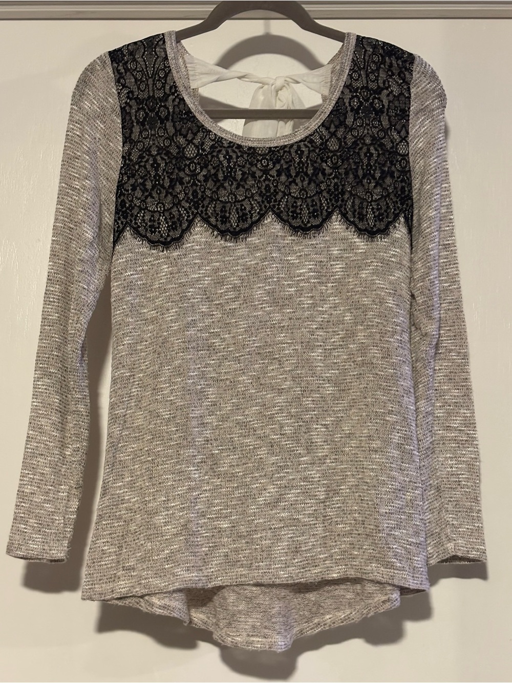Moa Moa Gray Long Sleeve Top with Black Lace Yoke